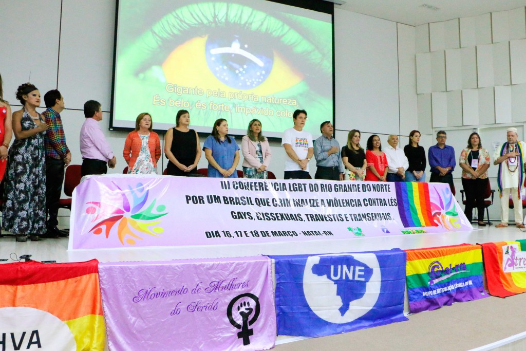 Governador anuncia criação do Conselho Estadual LGBT