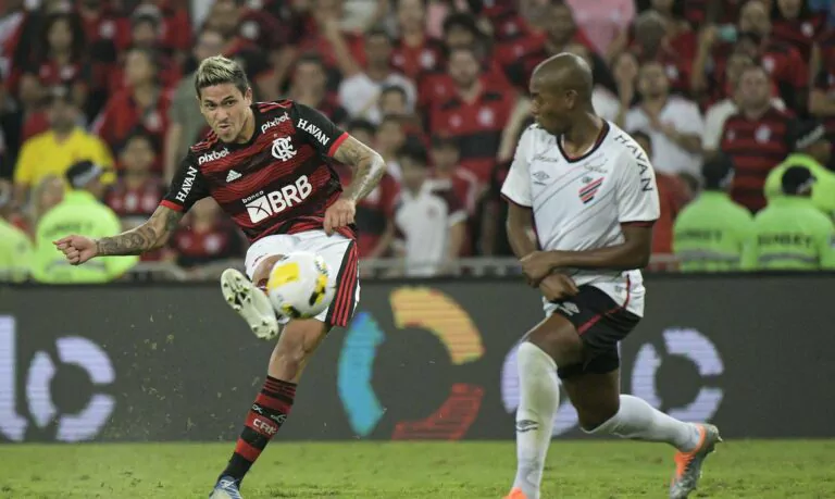 Athletico x Flamengo: como assistir ao vivo, escalações e palpites?