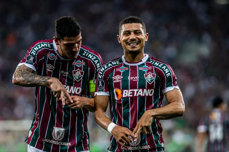 Festa no Maracanã, Fluminense vence o Olimpia na Libertadores (Foto: Marcelo Gonçalves/FFC)