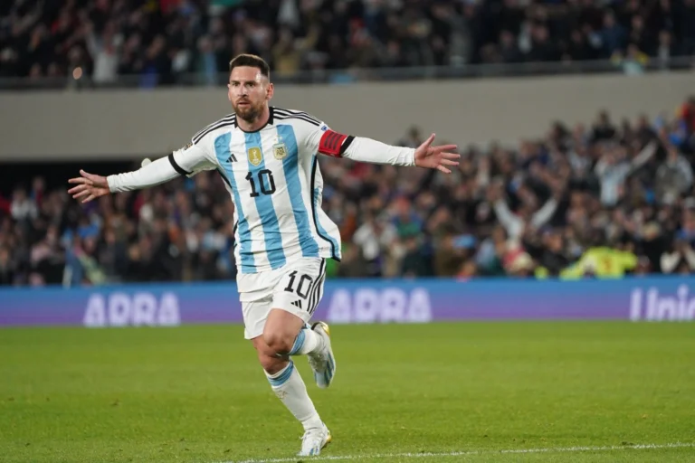 Com golaço de Messi, Argentina estreia com vitória nas Eliminatórias (Foto: Divulgação / Seleção Argentina)