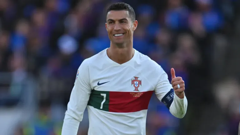 Cristiano Ronaldo em jogo por Portugal