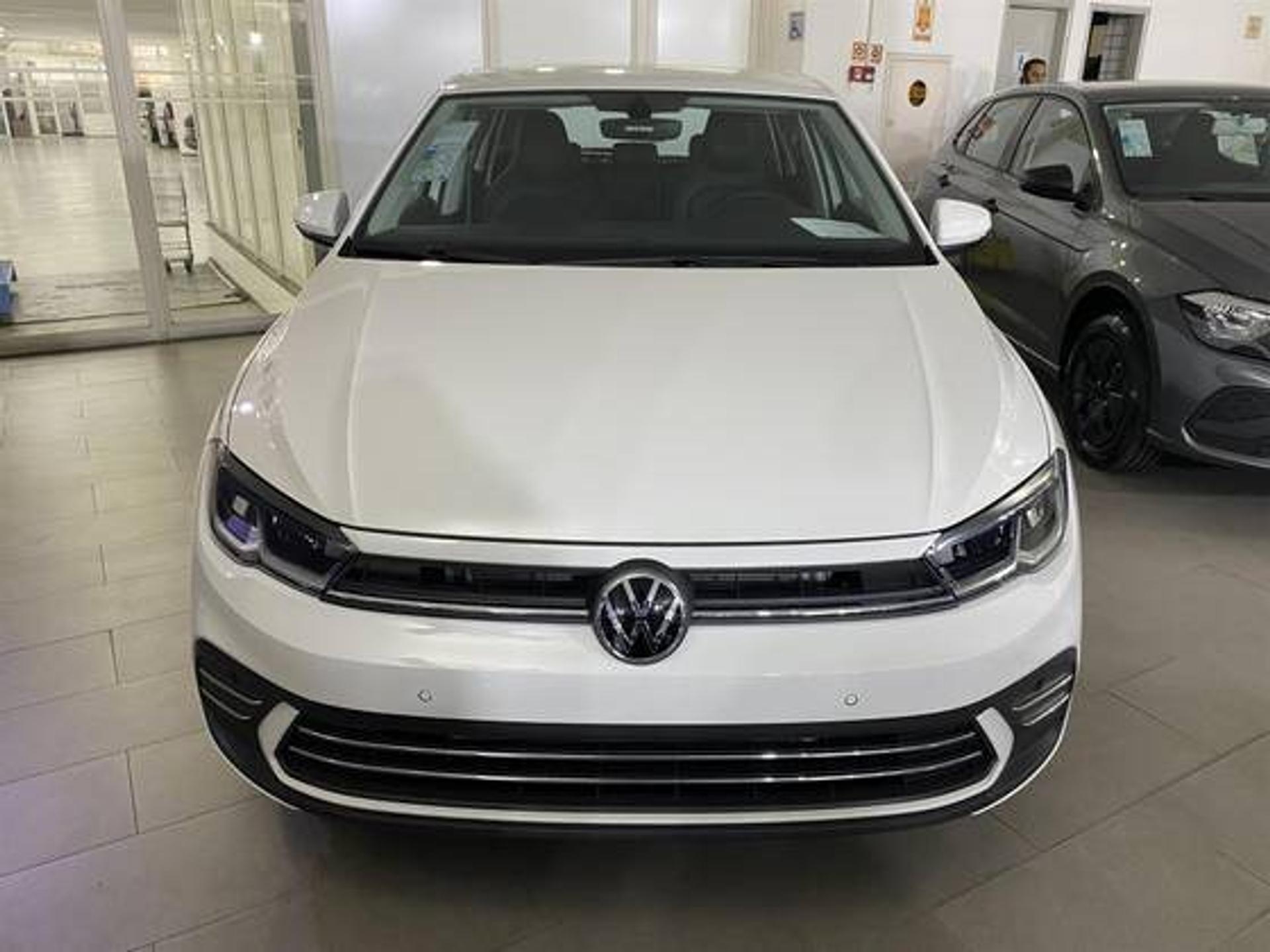 Volkswagen Polo fica até R$ 2.900 mais caro em outubro