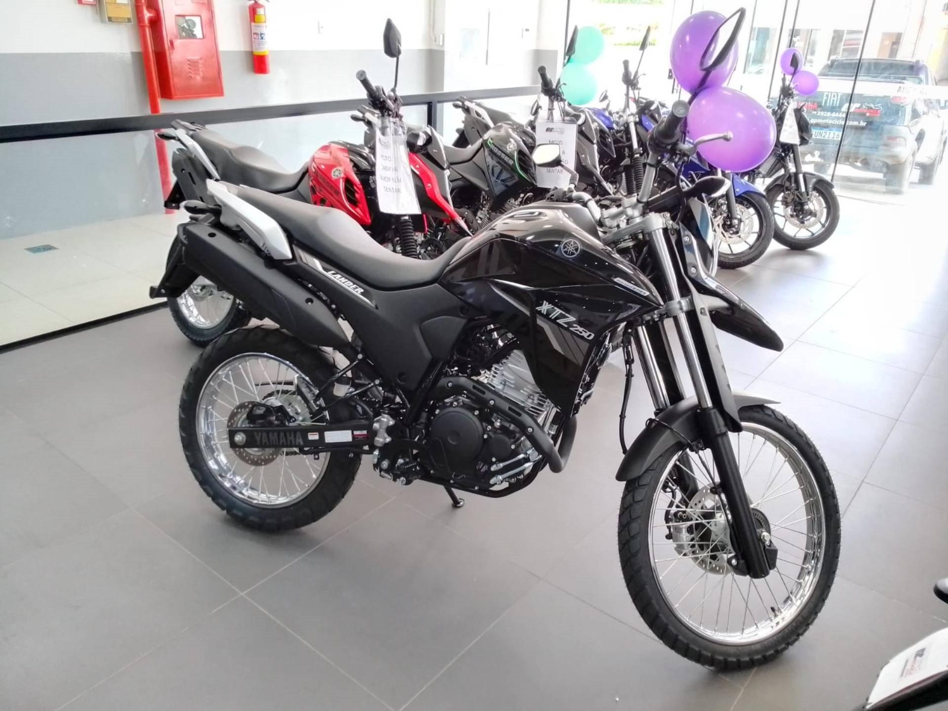 Yamaha XTZ 250 Lander 2024