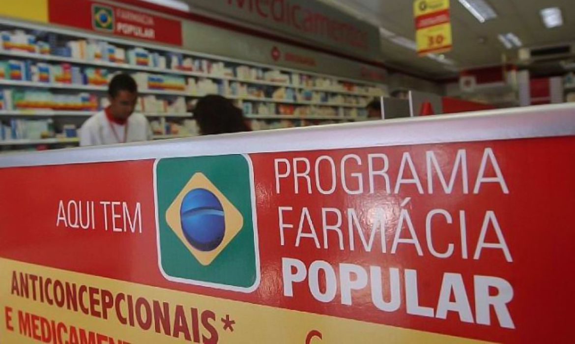 De anticoncepcionais a fraldas: Quais itens da Farmácia Popular passam a ser gratuitos?