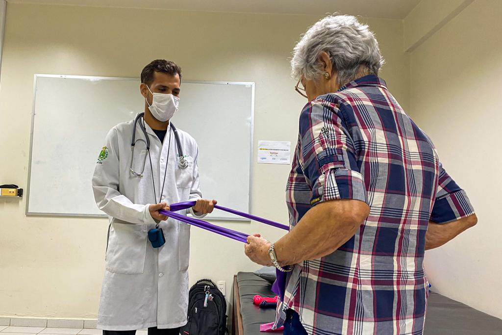 Fisioterapia e socialização: nova abordagem da UFRN para pessoas com Parkinson