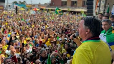 Em Parnamirim, Bolsonaro pede votos para Salatiel e chama Lula de 'picareta'