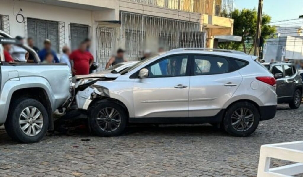 Criminoso morre em confronto com a PM apos roubo de carro de candidata em Natal