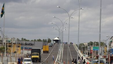 Obras no viaduto do Gancho de Igapo interditam vias principais da BR 101