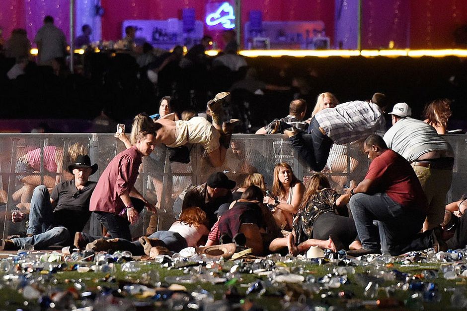 Tiroteio em show em Las Vegas deixa 20 mortos e 100 feridos