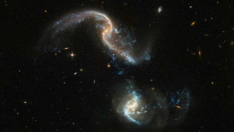 Vídeo impressionante da NASA mostra colisão entre duas galáxias