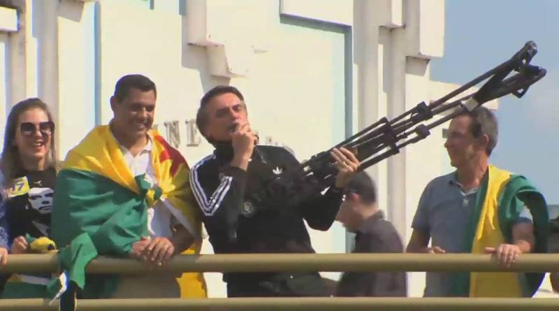 PT vai ao STF por causa de vídeo em que Bolsonaro sugere fuzilar “petralhas”