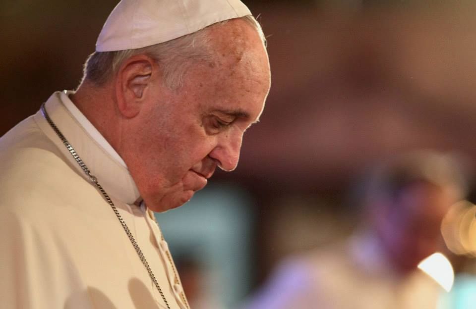 Papa sugere vender bens da Igreja para ajudar os pobres