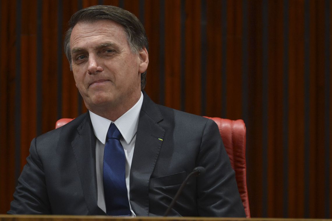 Bolsonaro quer aumentar validade da CNH de 5 para 10 anos