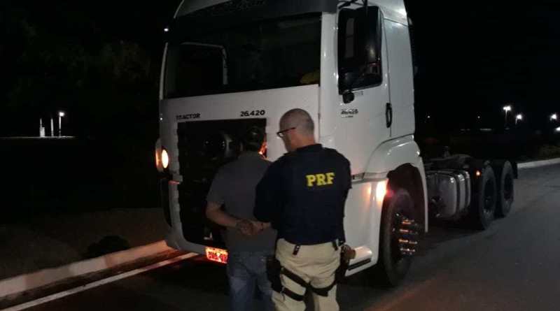 Motorista sob efeito de anfetamina e armado é preso pela PRF em município do RN
