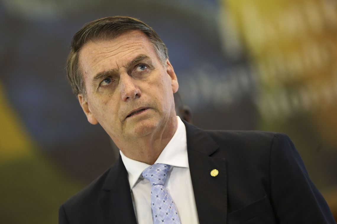 Em nova polêmica Jair Bolsonaro usa fake news contra imprensa