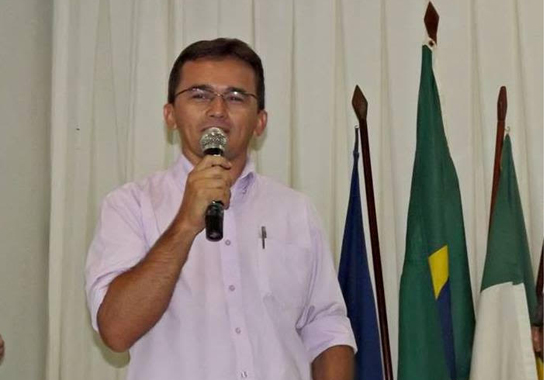Ex-prefeito de Santana do Seridó é indiciado por desvio de combustível Adriano Gomes de Oliveira