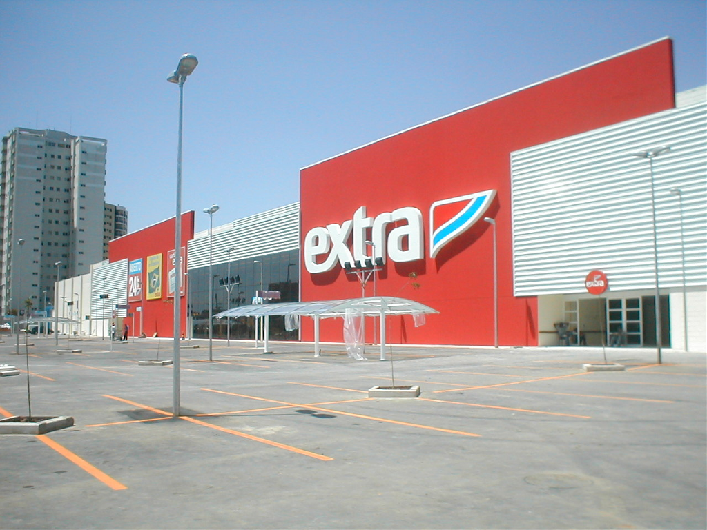 Supermercado Extra avenida maria lacerda nova parnamirim cliente será indenizada após ter objetos furtados no estacionamento de supermercadoa