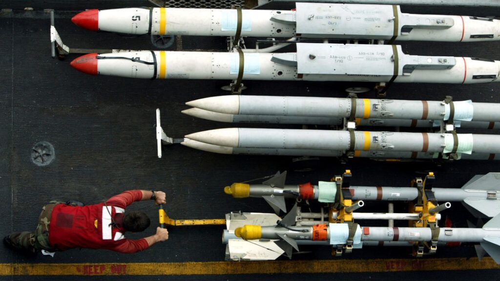 Pentágono encomenda mísseis de médio alcance por 768 milhões de dólares