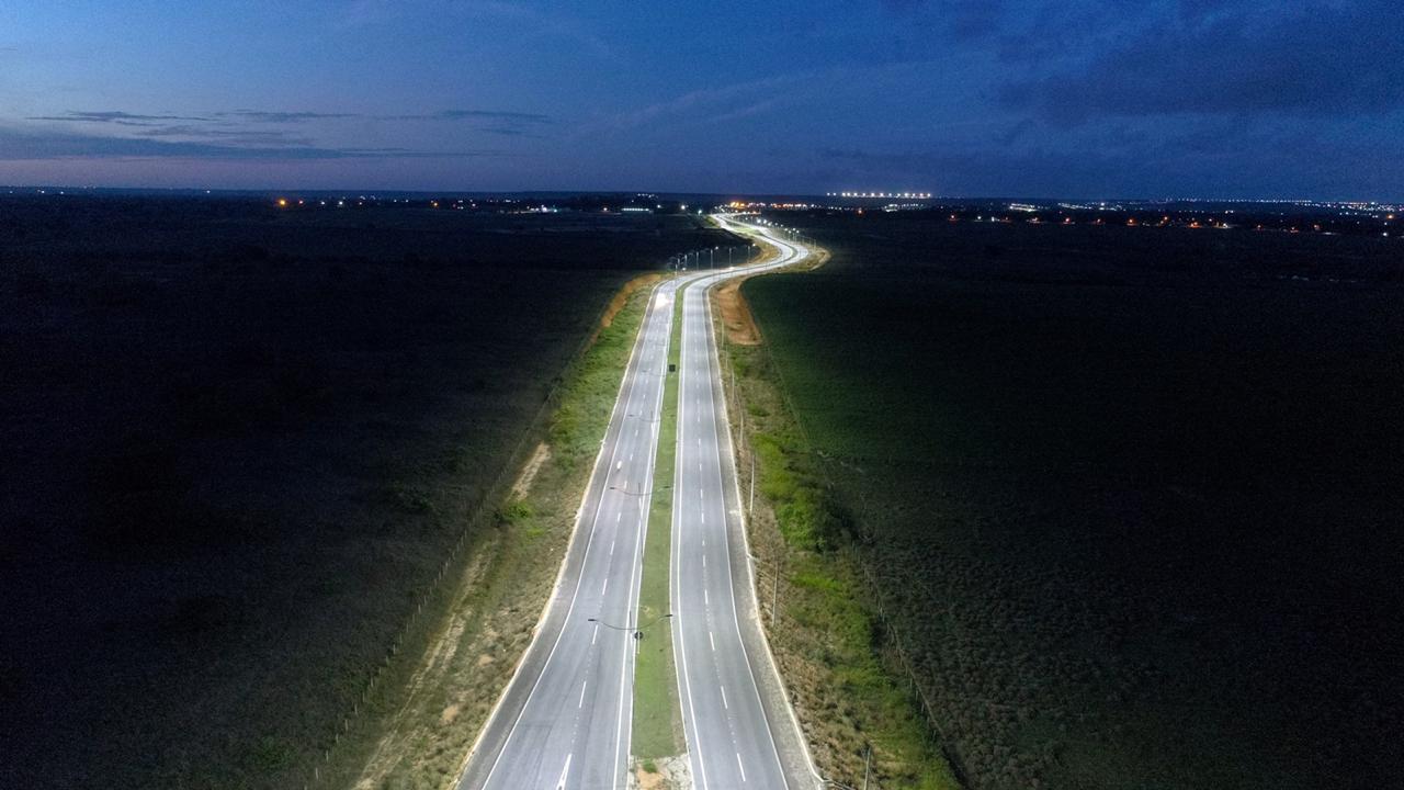 Governo inaugura iluminação do acesso sul ao Aeroporto de Natal