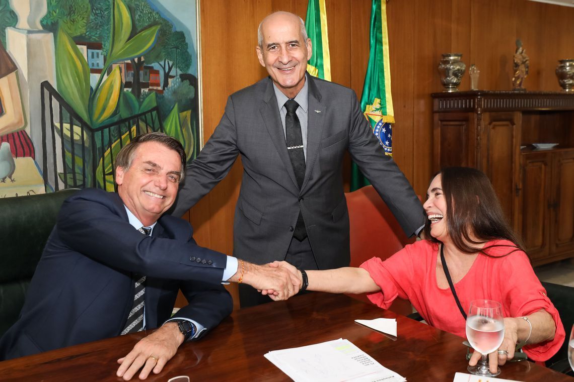 Regina Duarte é a nova secretária de Cultura do governo Bolsonaro