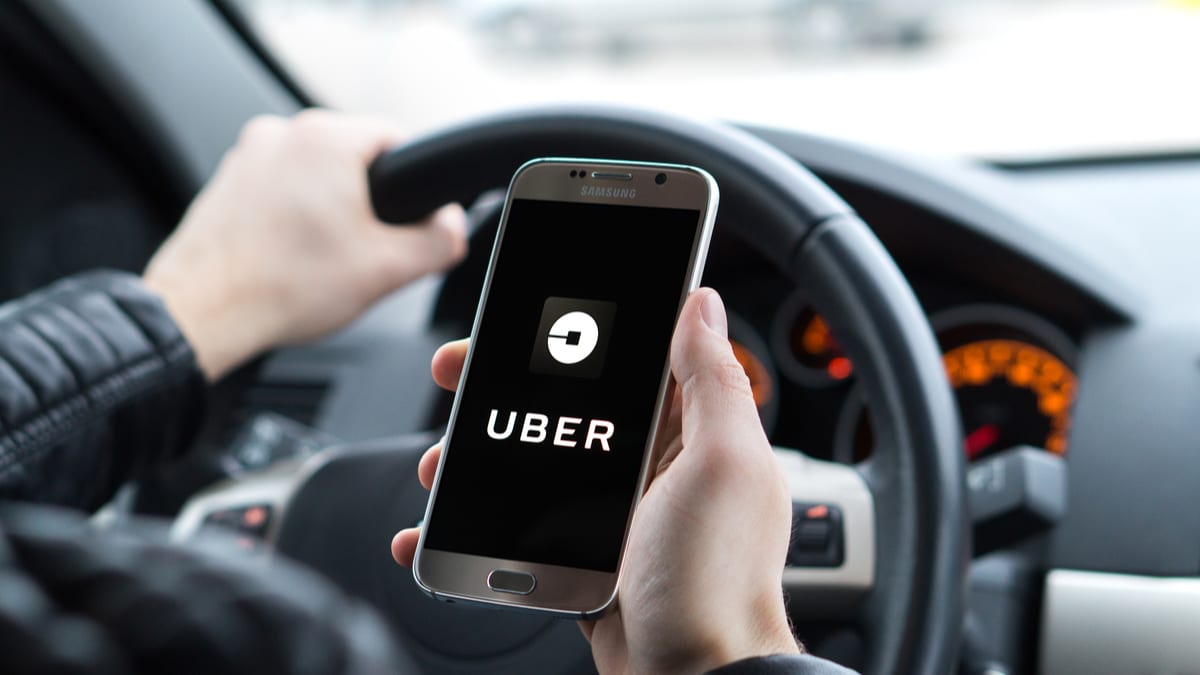 Uber: passageiro tenta pagar corrida em Natal com 