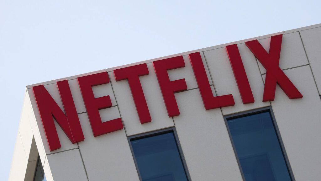 Netflix dobra seus lucros em meio à pandemia de coronavírus
