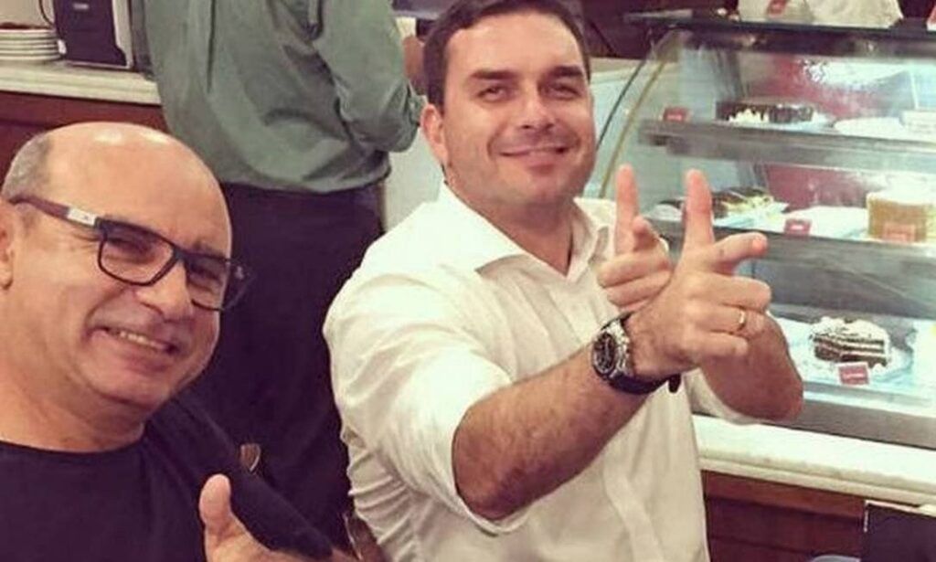 Fabrício Queiroz ex-assessor de Flávio Bolsonaro é preso em SP
