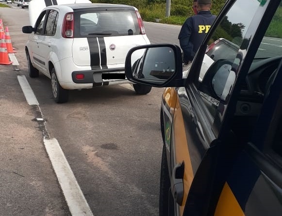 Homem é preso e veículo é recuperado pela PRF em São José de Mipibu