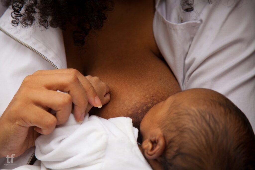 Leite materno fortalece a imunidade do bebê