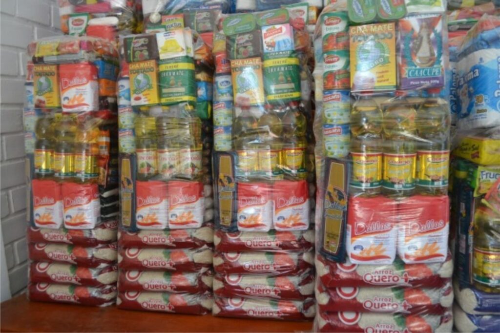Governo inicia distribuição de cestas básicas do RN Chega Junto