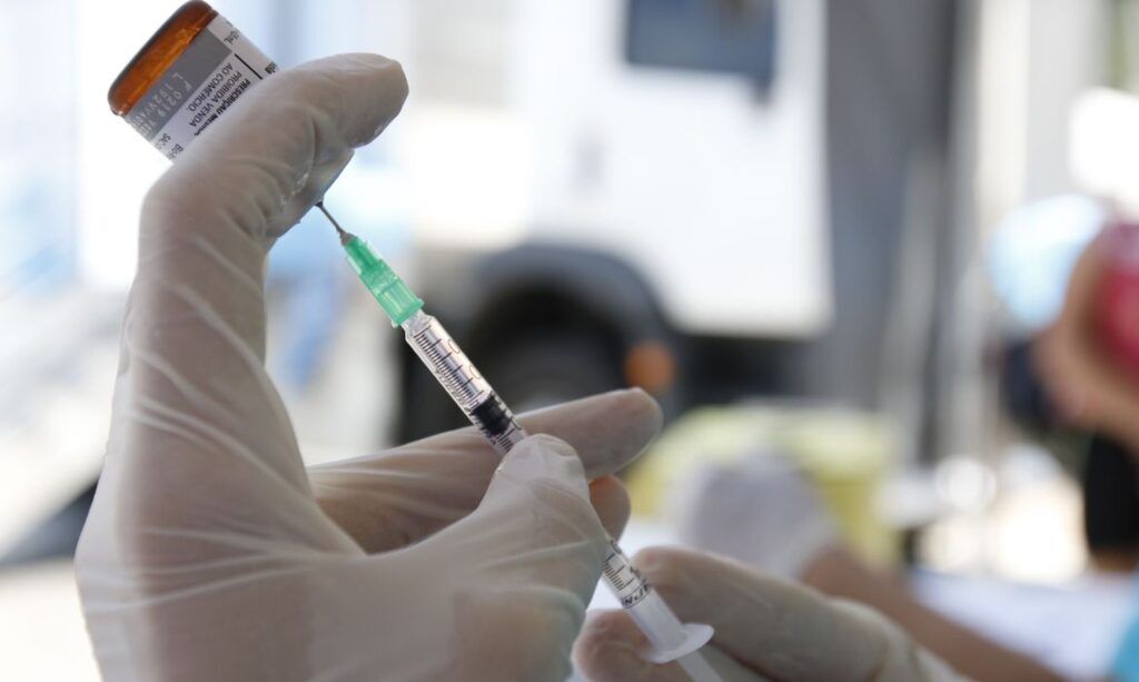 Vacinação contra o sarampo segue até 31 de outubro