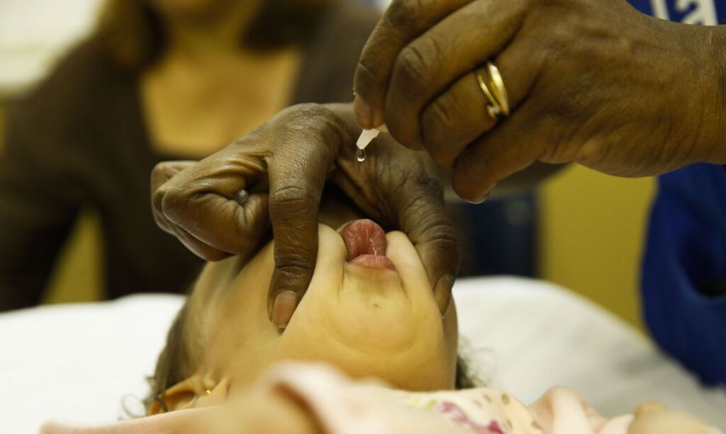 Alarmante mais de 60% das crianças ainda não foram vacinadas contra a pólio