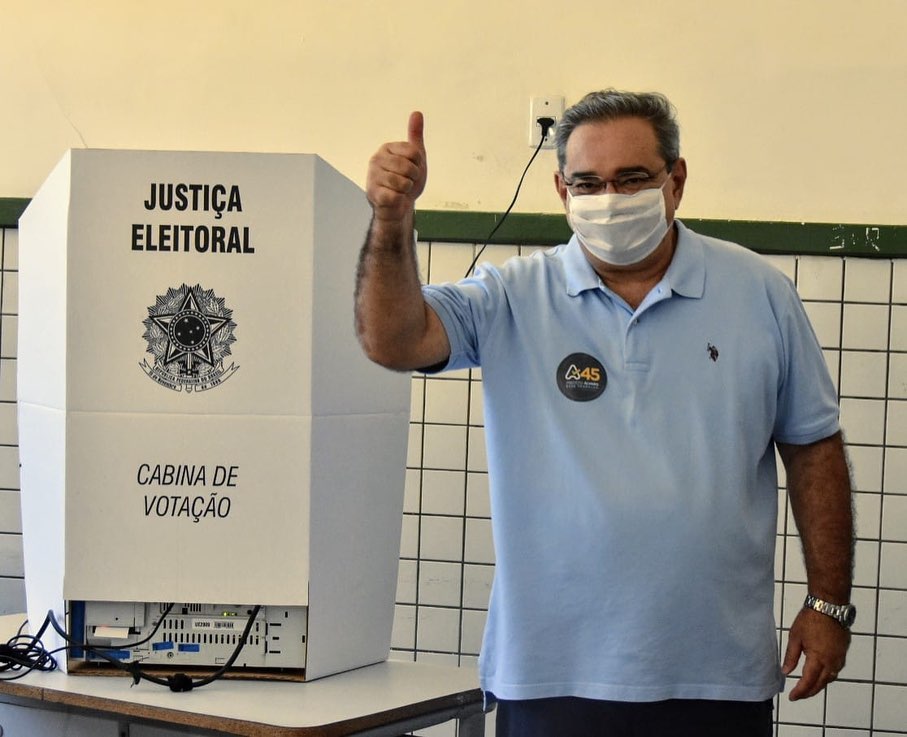 Álvaro Dias está matematicamente reeleito em Natal