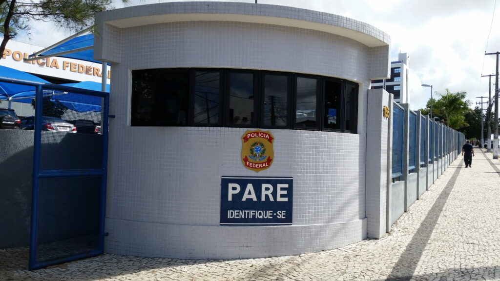 Operação da PF combate tráfico de drogas e lavagem de dinheiro em Macaíba