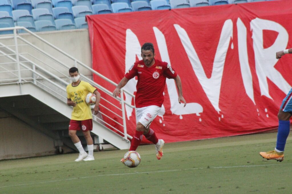 Anderson Paraíba acredita em América pronto para voltar à Série C