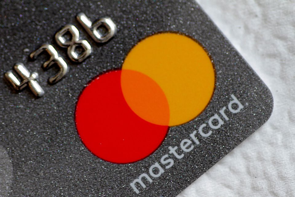 Mastercard vai lançar cartão de crédito com cashback em criptomoedas