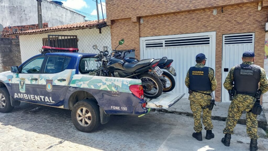 Guarda Municipal apreende duas motocicletas com placas idênticas em Felipe Camarão