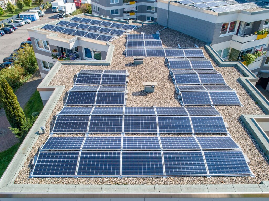 Empresa cria franquia de energia solar com investimento de R$ 25 mil e retorno em 7 meses