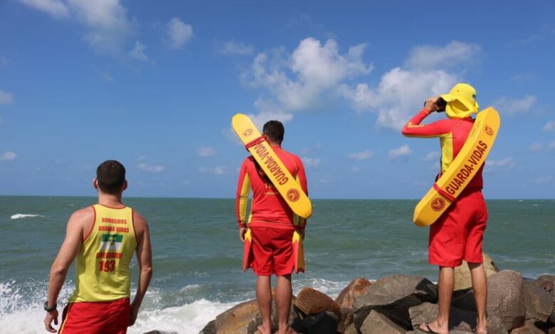 Bombeiros registram 72 salvamentos na Praia de Pipa