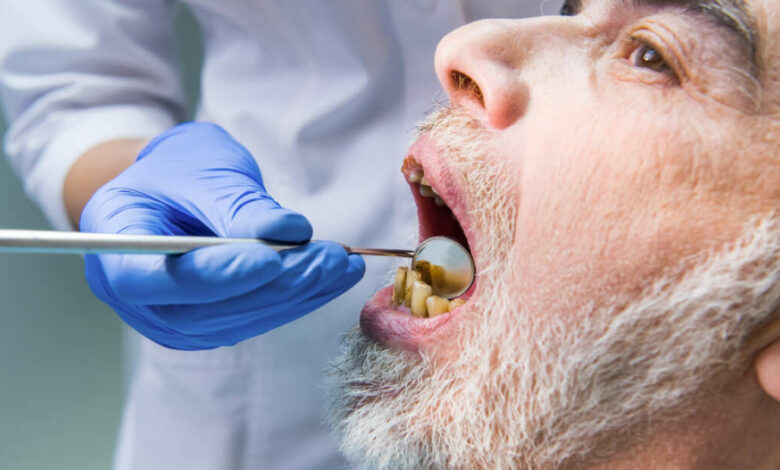 Falta de higiene bucal pode aumentar o risco de COVID