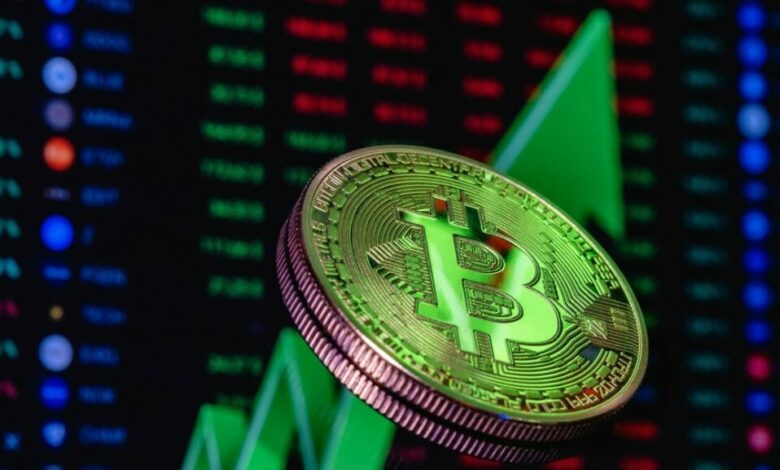 Analista prevê Bitcoin na casa dos US$ 200 mil até o final de 2022