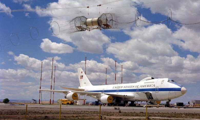 Após ameaça nuclear de Putin, avião do Juízo Final realiza testes nos EUA