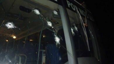 Bandidos atiram contra ônibus escolar e deixam dois feridos no RN