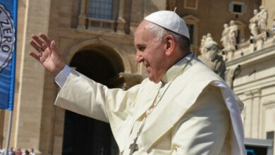 Não ter filhos é nova pobreza diz papa Francisco