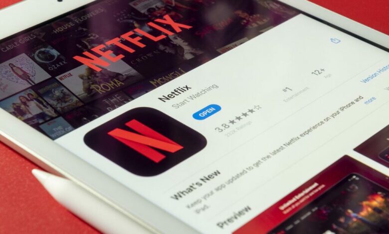 Netflix pisa no freio em seus esforços para defender a diversidade