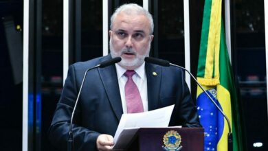 Senador Jean protocola mais um pedido de impeachment contra Bolsonaro