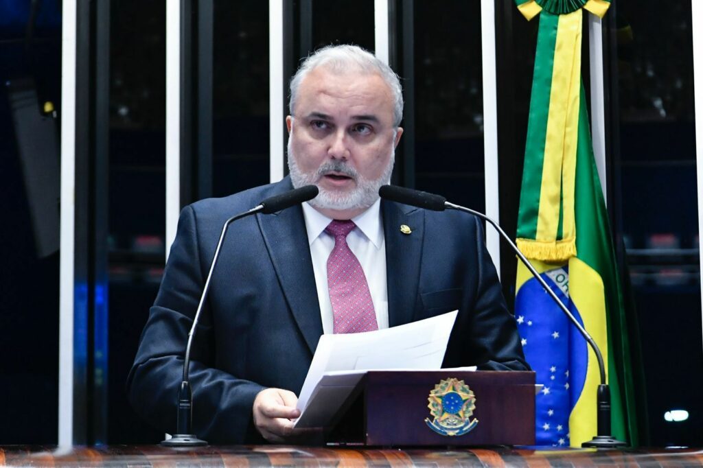 Senador Jean protocola mais um pedido de impeachment contra Bolsonaro
