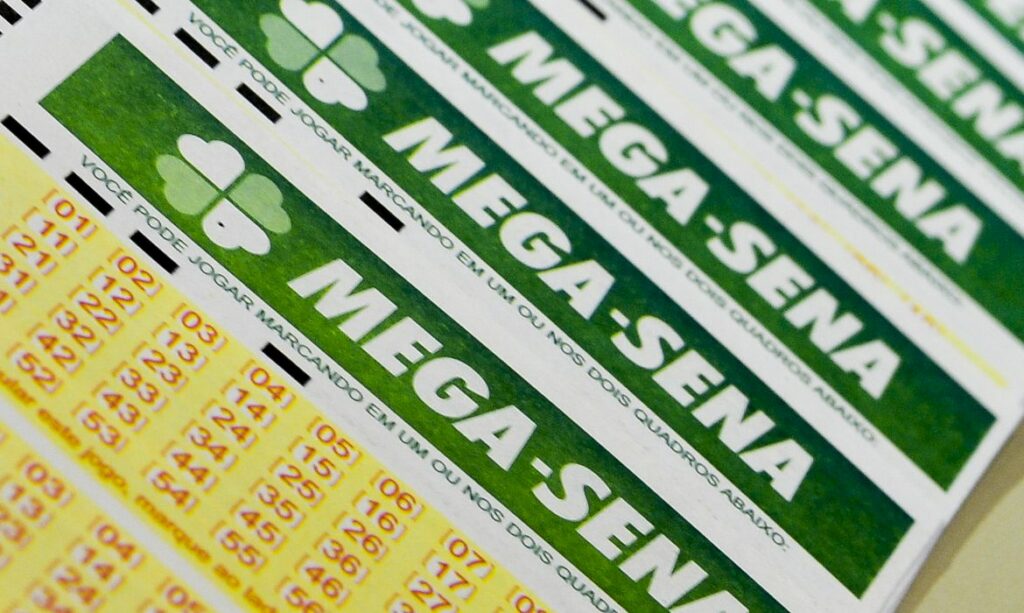 Mega Sena sorteia prêmio acumulado em R$ 42 milhões