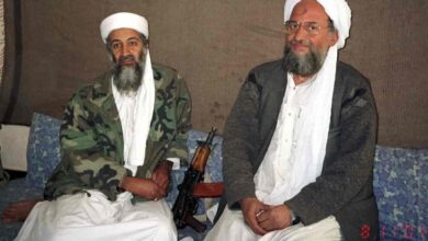 lider da al qaeda Osama bin-Laden com Ayman al-Zawahiri