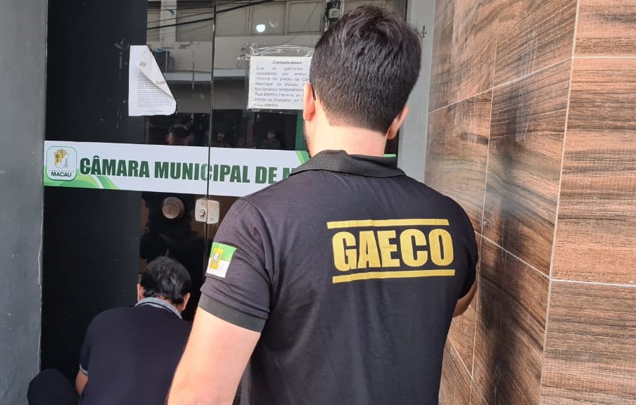 MP denuncia vereador de Macau e empresários por peculato e associação criminosa